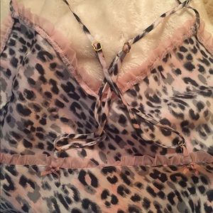 🌺 4/$20 Victoria’s Secret Camisole Leopard
